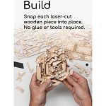 Intrism Icon - Build-It-Yourself 3D Marble Maze